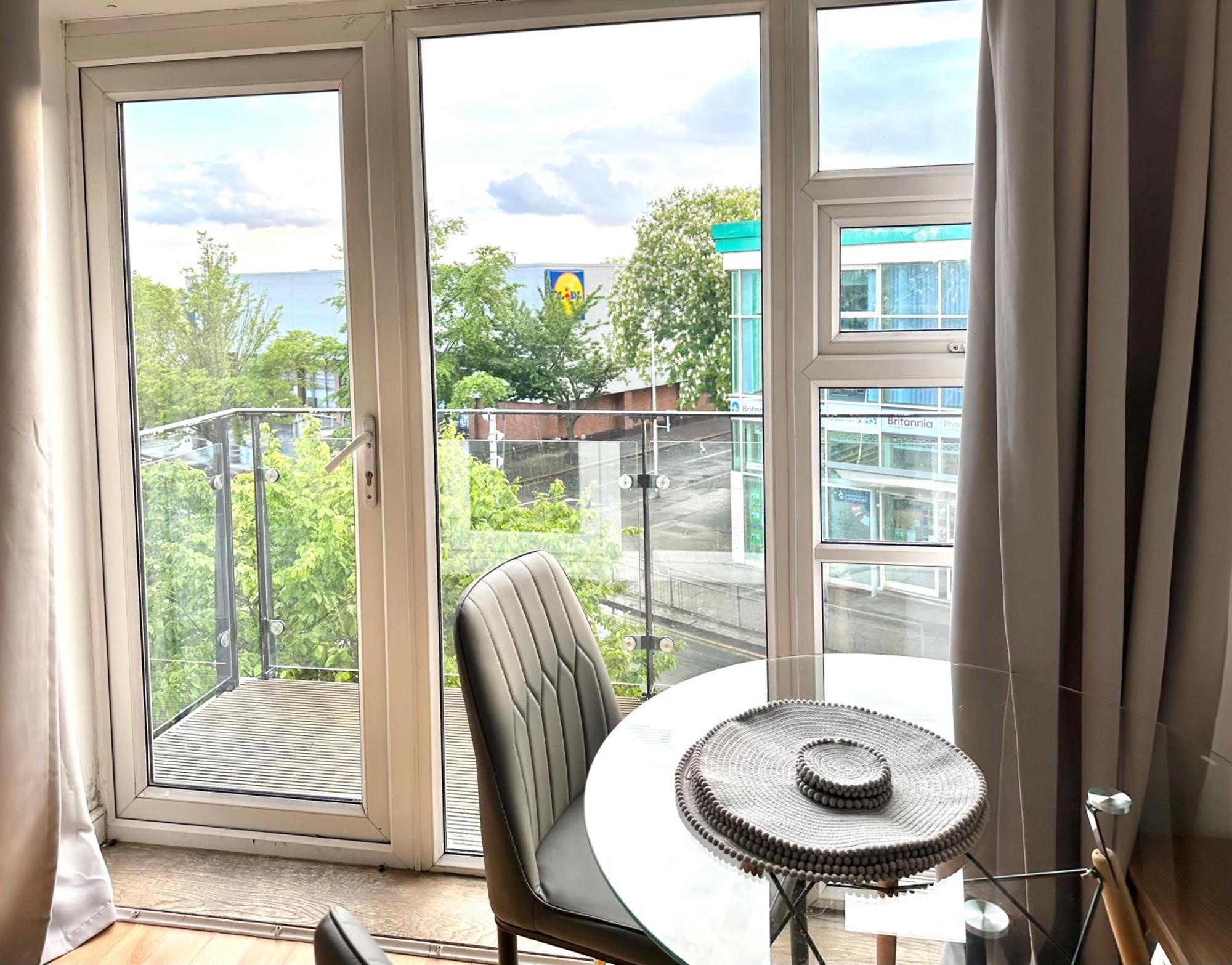 Appartement Starlet - 2 Bedroom Near Central Line Londres