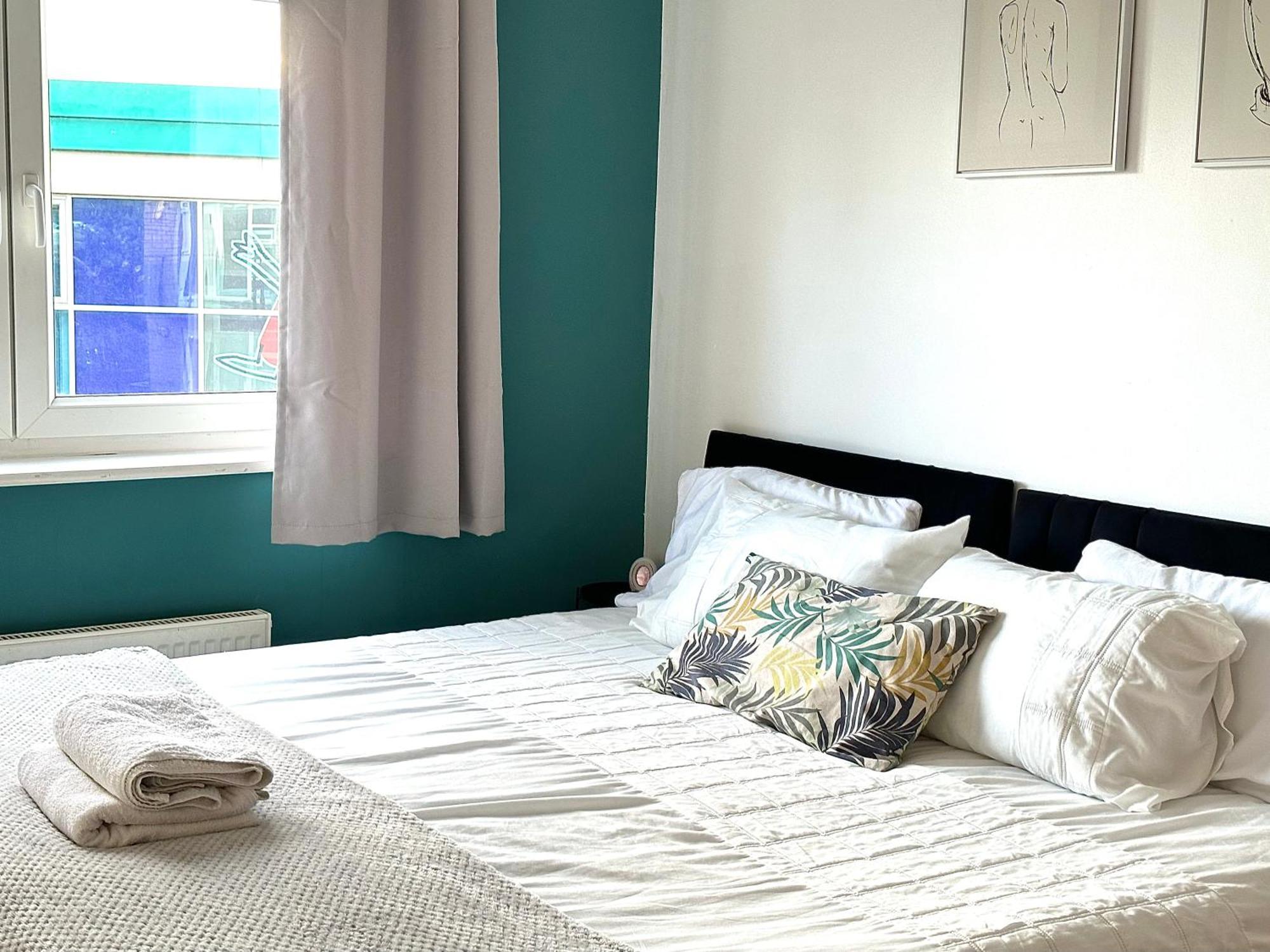 Appartement Starlet - 2 Bedroom Near Central Line Londres
